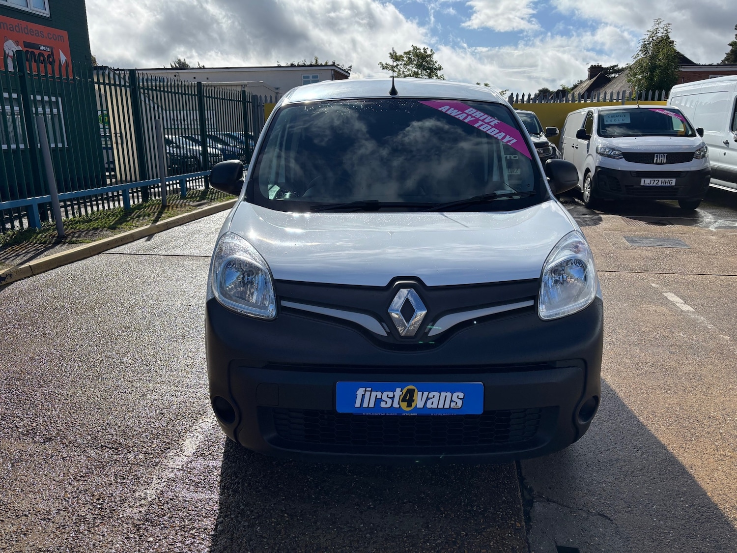 Used Renault Kangoo 2021 for sale - 75945042: Photo 11