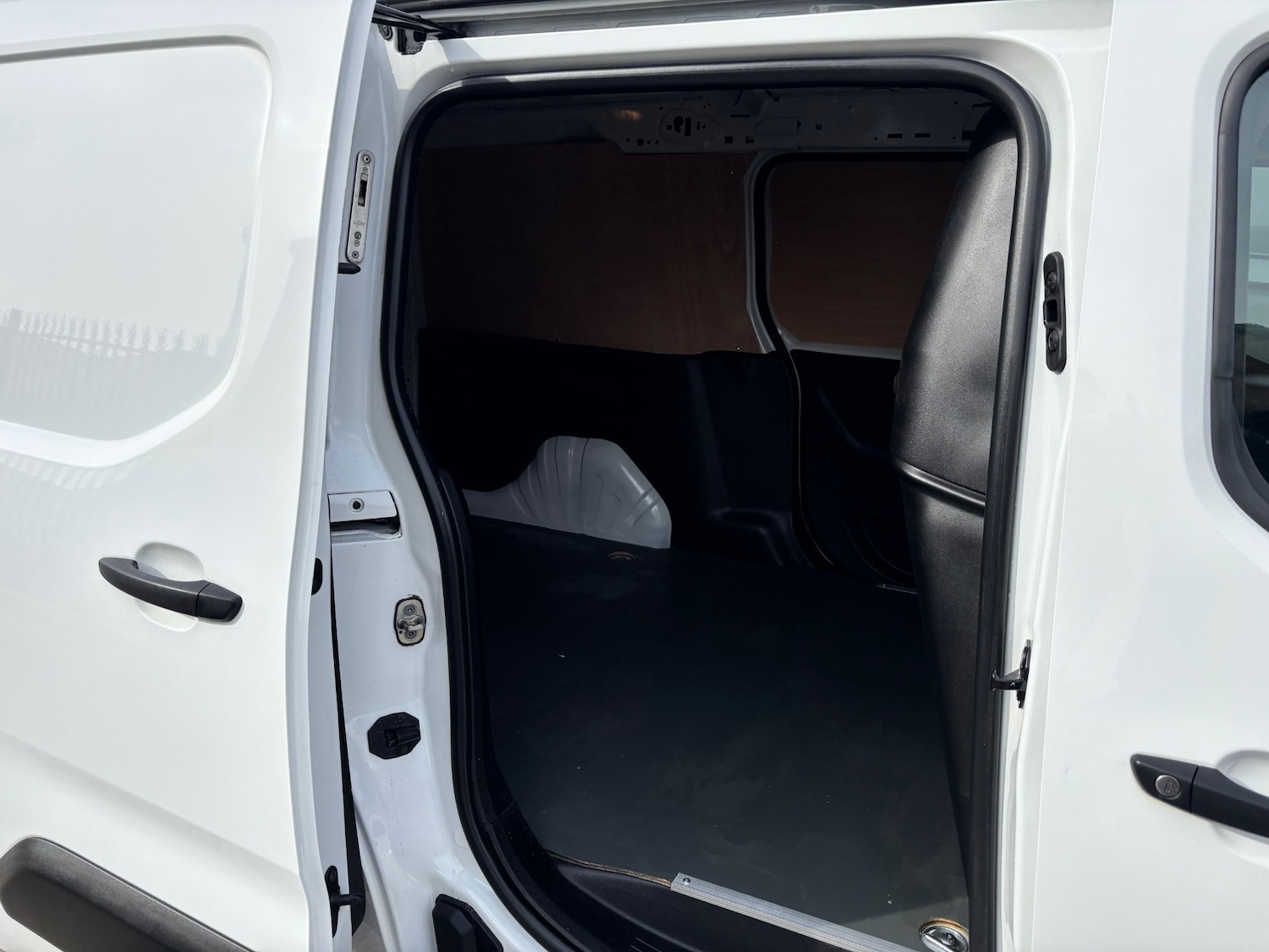 Used Vauxhall Combo 2019 for sale - 78191046: Photo 16