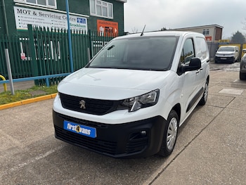 Used Peugeot Partner 2021 for sale - 77802297: Photo