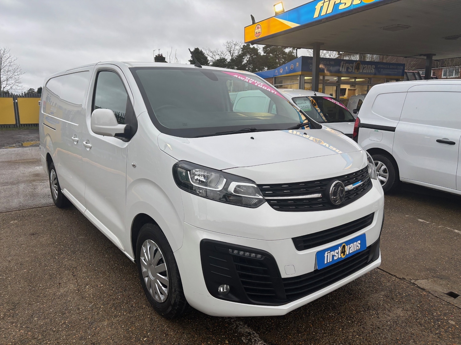 Used Vauxhall Vivaro 2021 for sale - 76921293: Photo 1