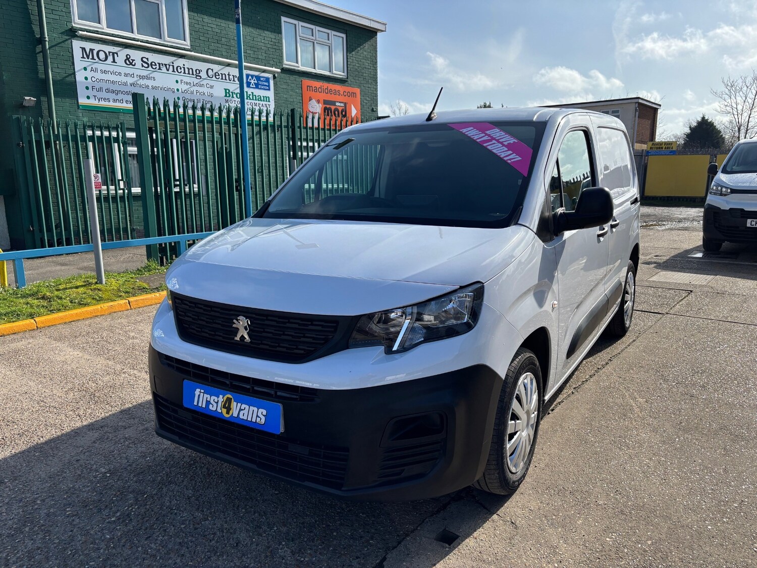 Used Peugeot Partner 2023 for sale - 77662837: Photo 15