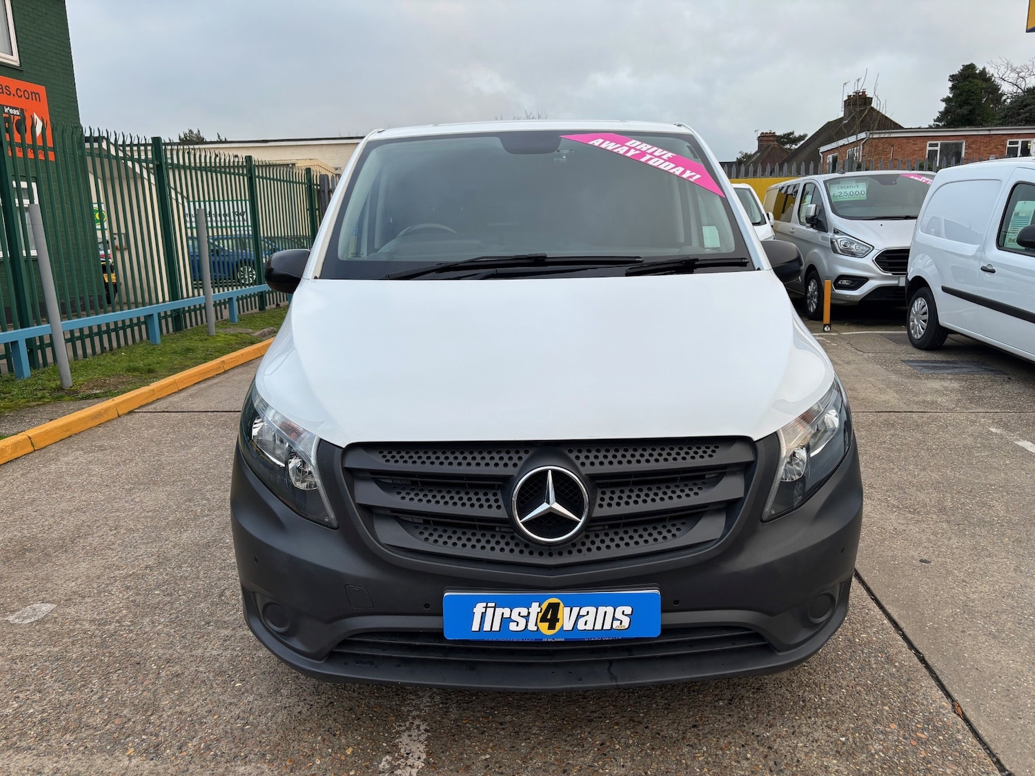 Used Mercedes-Benz Vito 2019 for sale - 76960449: Photo 3
