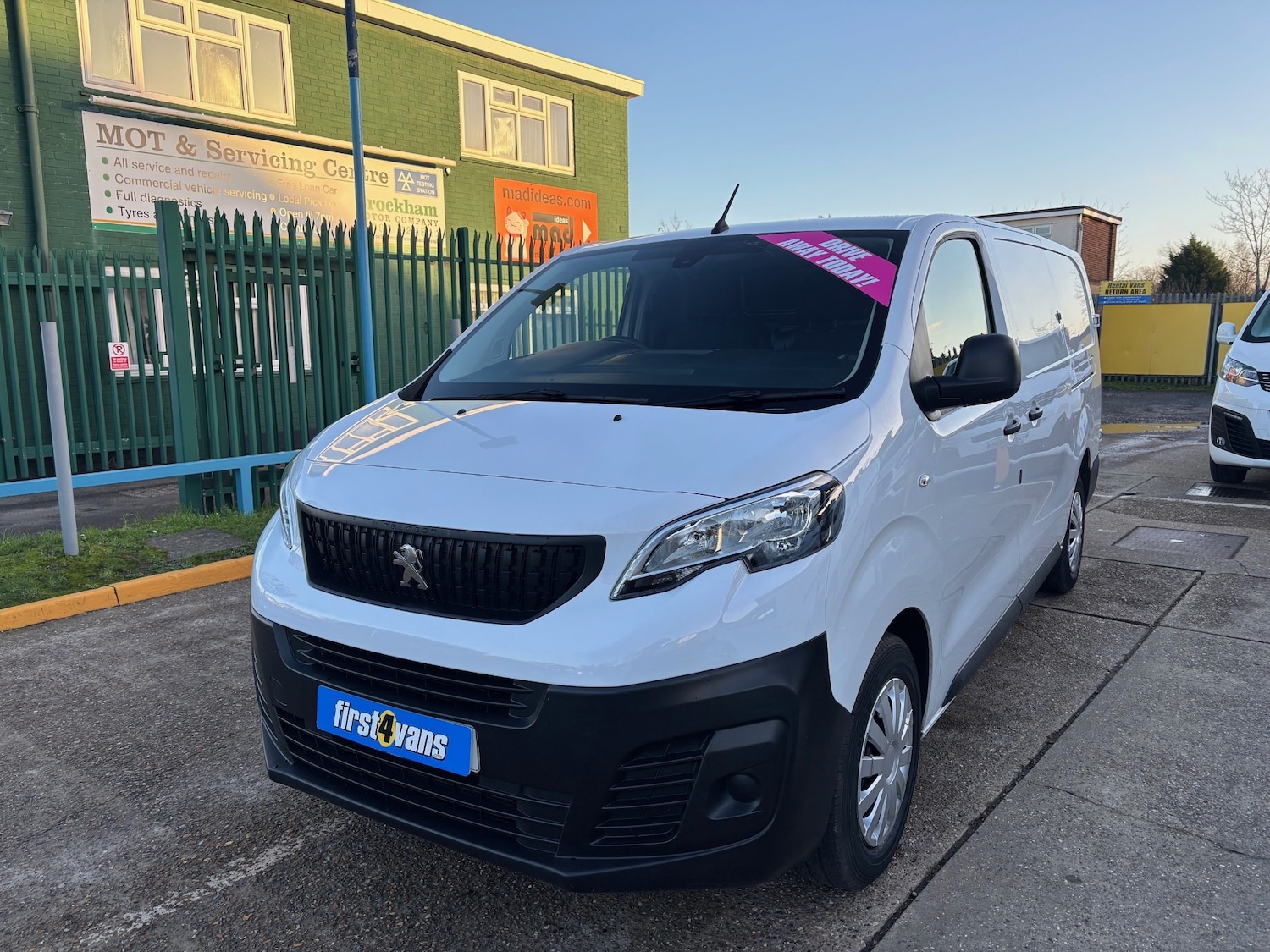 Used Peugeot Expert 2023 for sale - 77011613: Photo 3