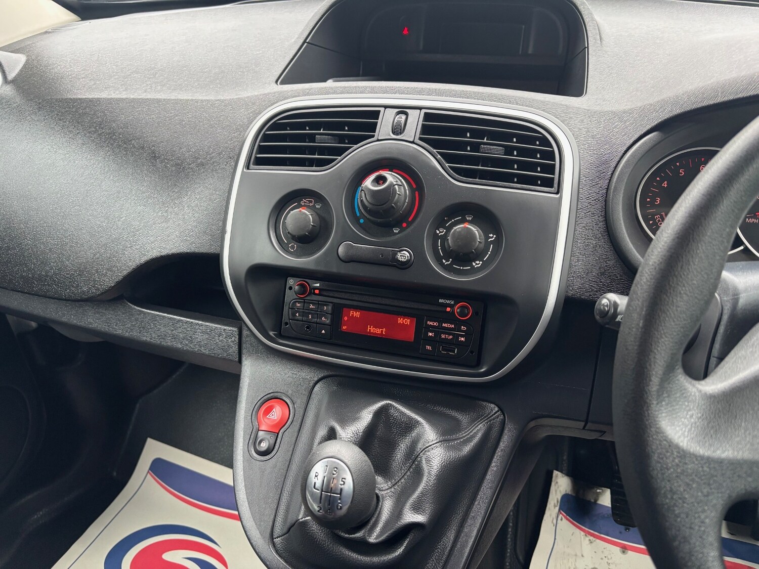 Used Renault Kangoo 2020 for sale - 76159659: Photo 4