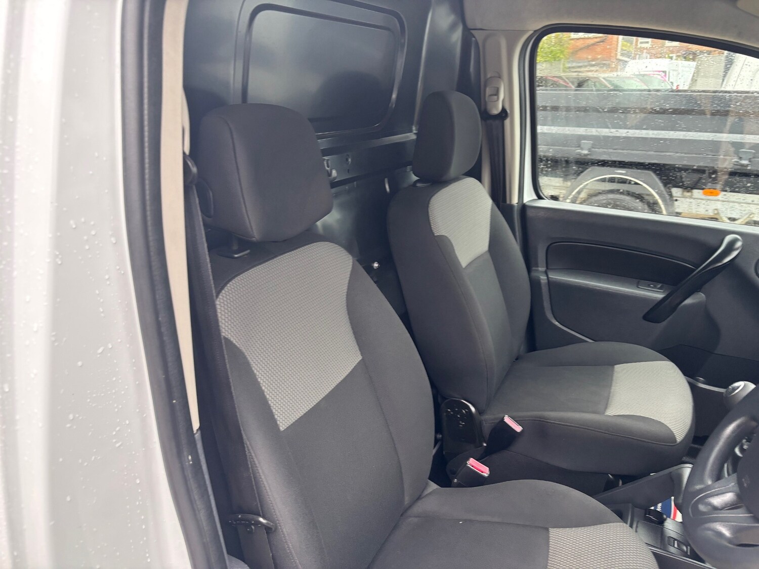 Used Renault Kangoo 2020 for sale - 76159659: Photo 8