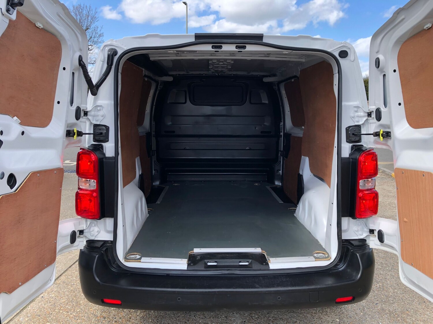 Used Vauxhall Vivaro 2023 for sale - 78212069: Photo 13