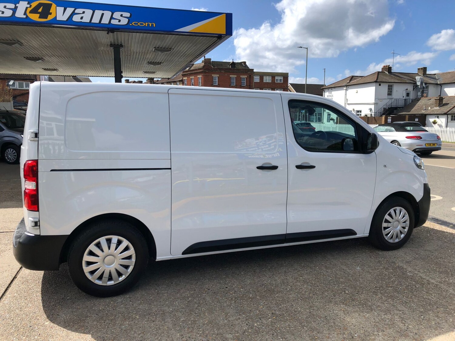 Used Vauxhall Vivaro 2023 for sale - 78212069: Photo 16