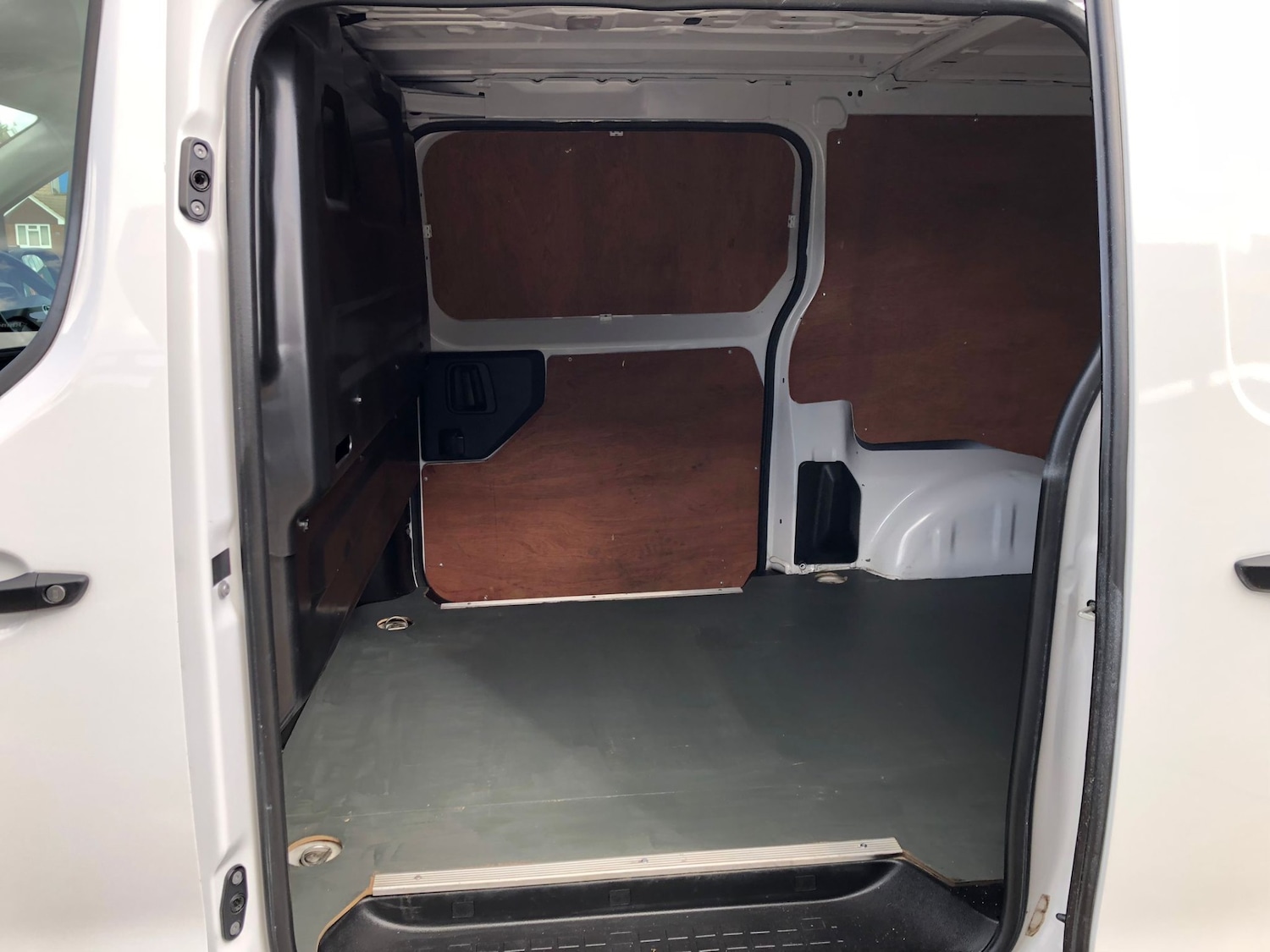 Used Vauxhall Vivaro 2023 for sale - 78212069: Photo 9