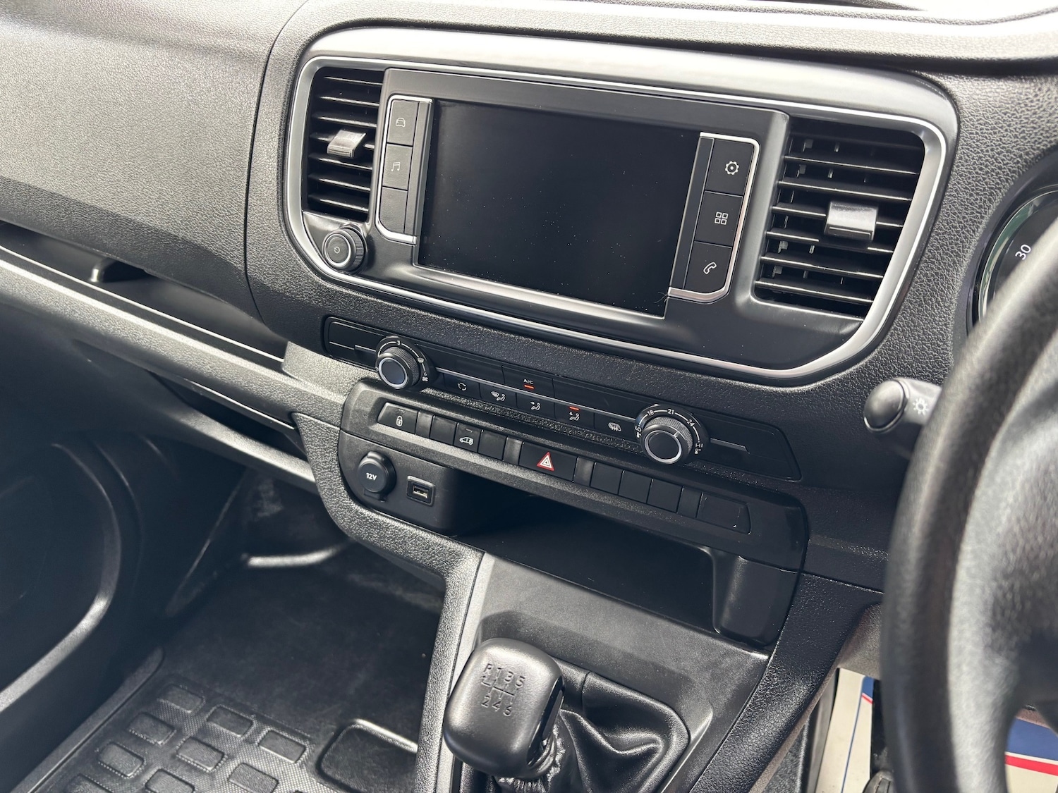 Used Peugeot Expert 2023 for sale - 77617349: Photo 21