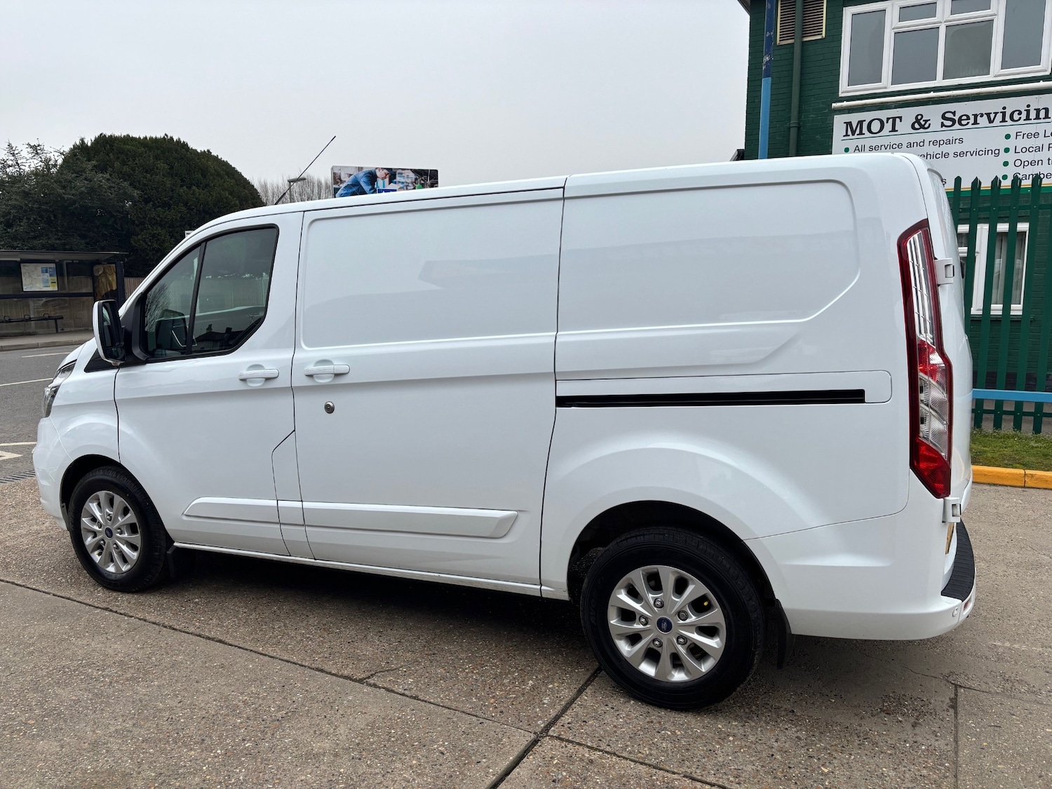 Used Ford Transit Custom 2023 for sale - 77775914: Photo 11