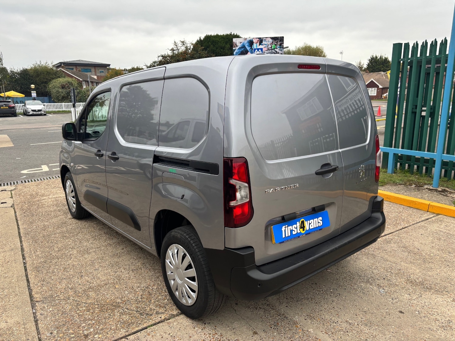 Used Peugeot Partner 2022 for sale - 76234212: Photo 6