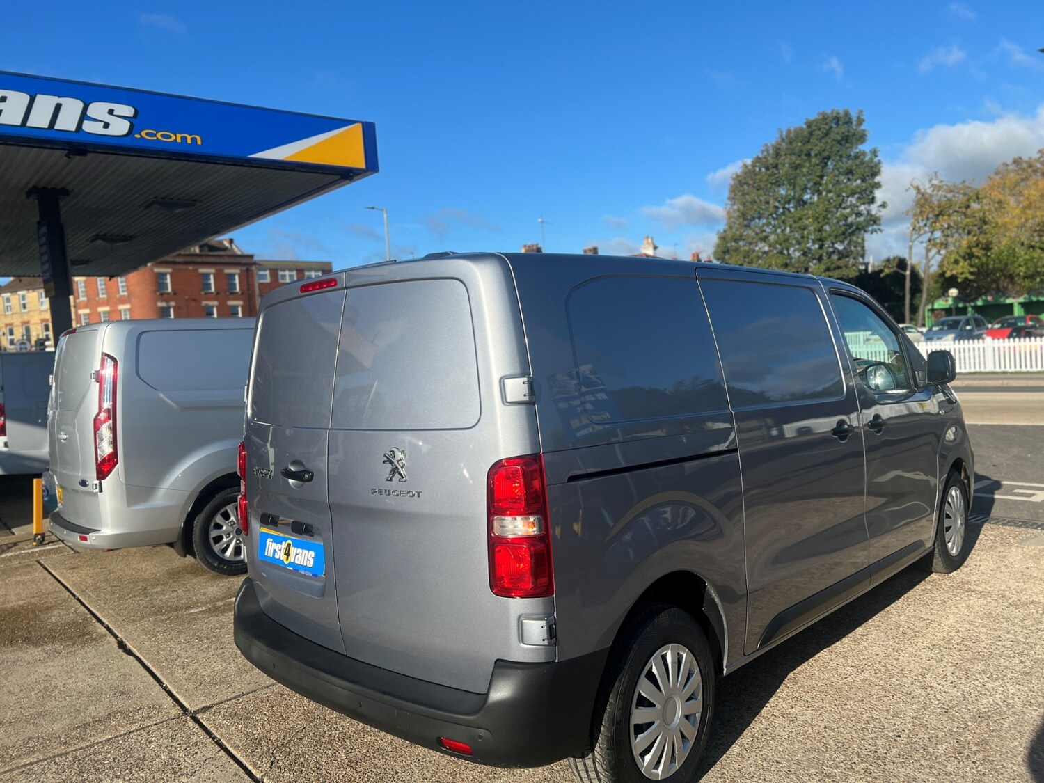 Used Peugeot Expert 2023 for sale - 76374321: Photo 11