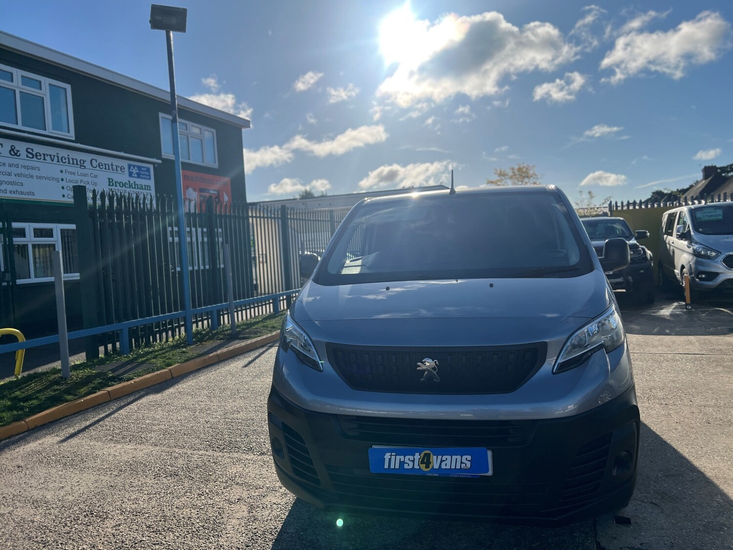 Used Peugeot Expert 2023 for sale - 76374321: Photo 2