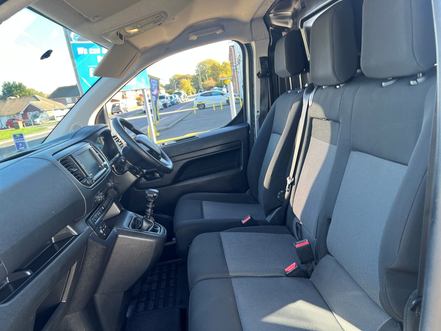 Used Peugeot Expert 2023 for sale - 76374321: Photo 4