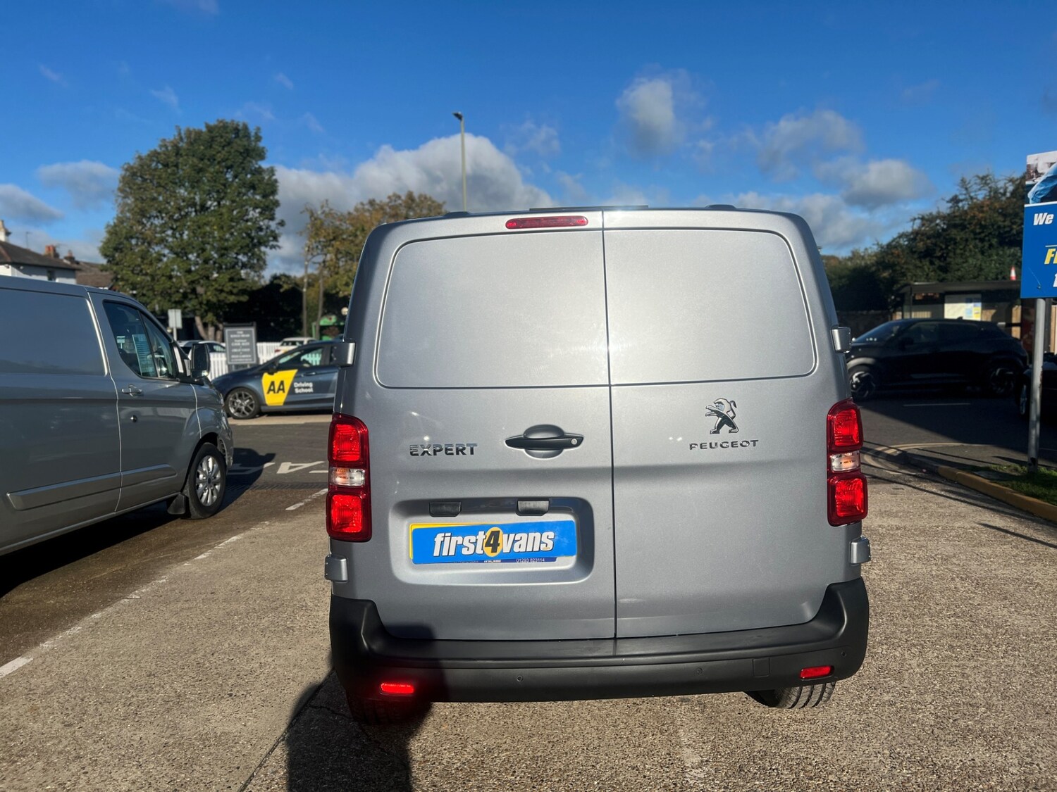 Used Peugeot Expert 2023 for sale - 76374321: Photo 8