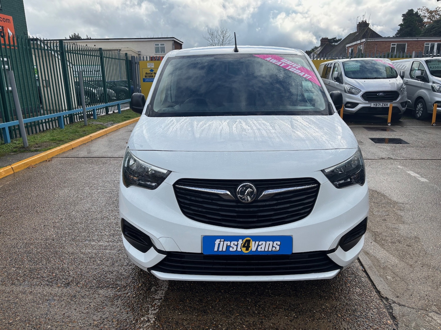 Used Vauxhall Combo 2020 for sale - 76506104: Photo 3