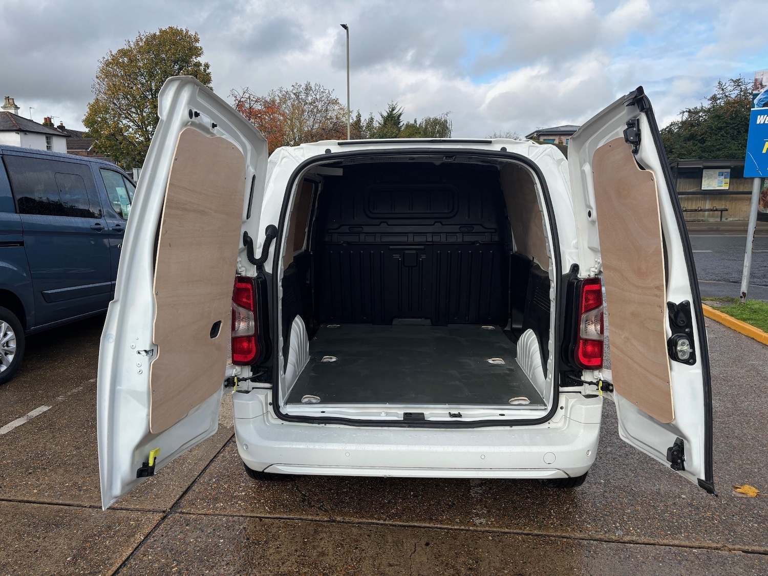 Used Vauxhall Combo 2020 for sale - 76506104: Photo 8