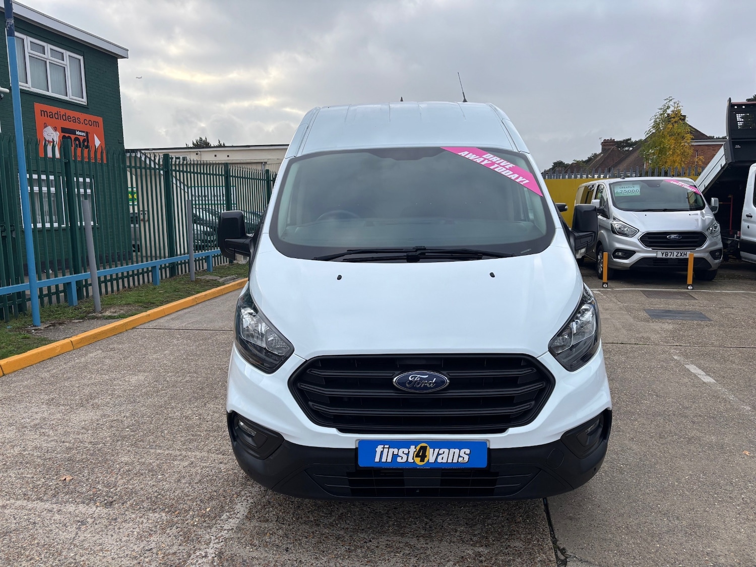 Used Ford Transit Custom 2020 for sale - 76299140: Photo 2