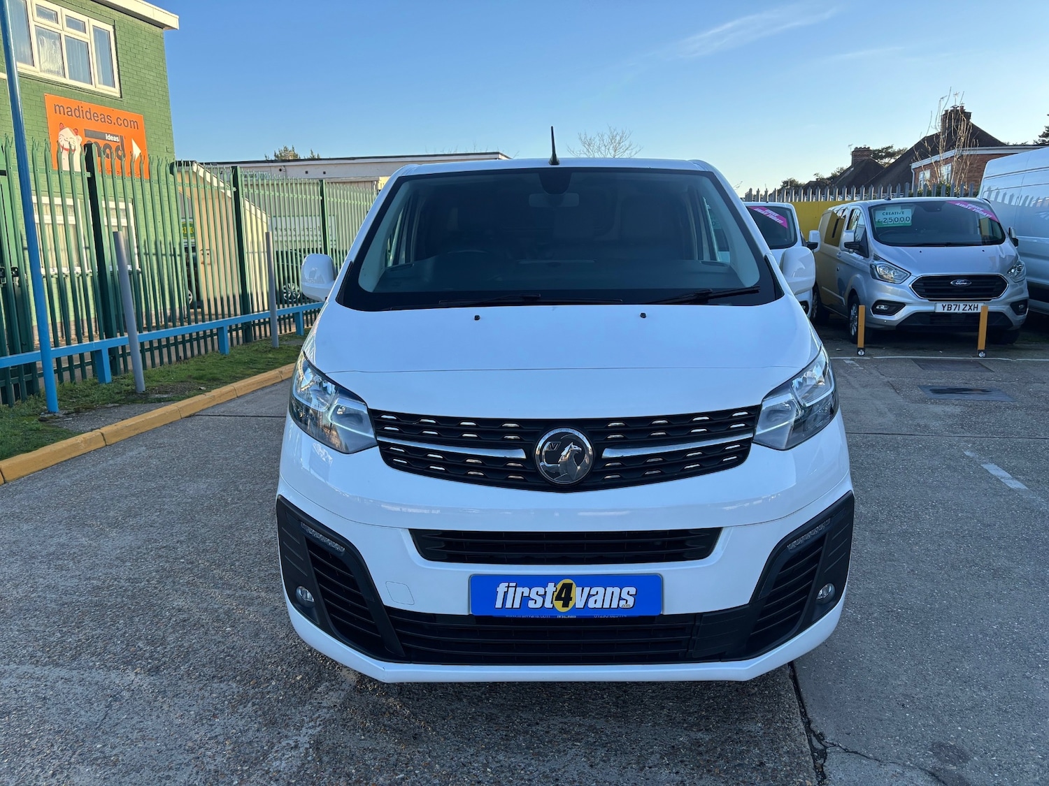 Used Vauxhall Vivaro 2020 for sale - 76652739: Photo 3
