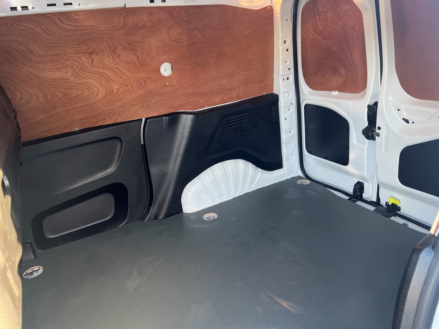 Used Vauxhall Combo 2021 for sale - 77077046: Photo 9