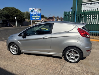 Used Ford Fiesta 2012 for sale - 79515626: Photo