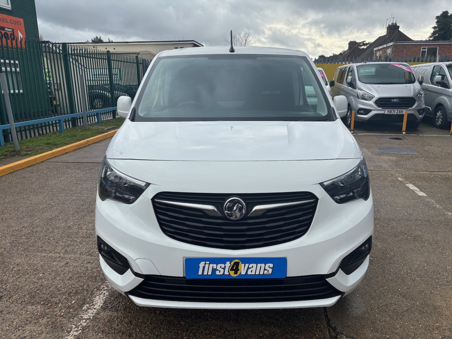 Used Vauxhall Combo 2021 for sale - 76491853: Photo 3