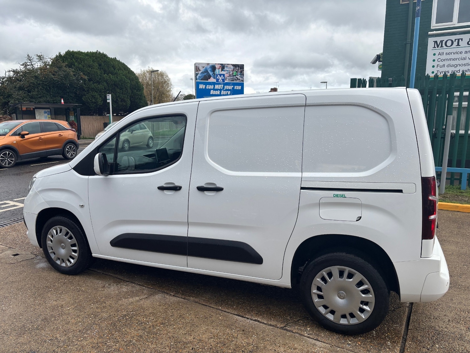 Used Vauxhall Combo 2021 for sale - 76491853: Photo 4