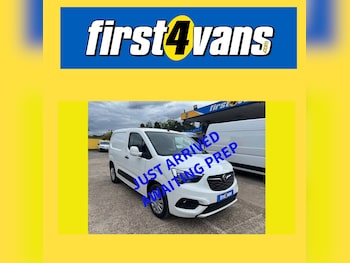 Used Vauxhall Combo 2021 for sale - 76037947: Photo