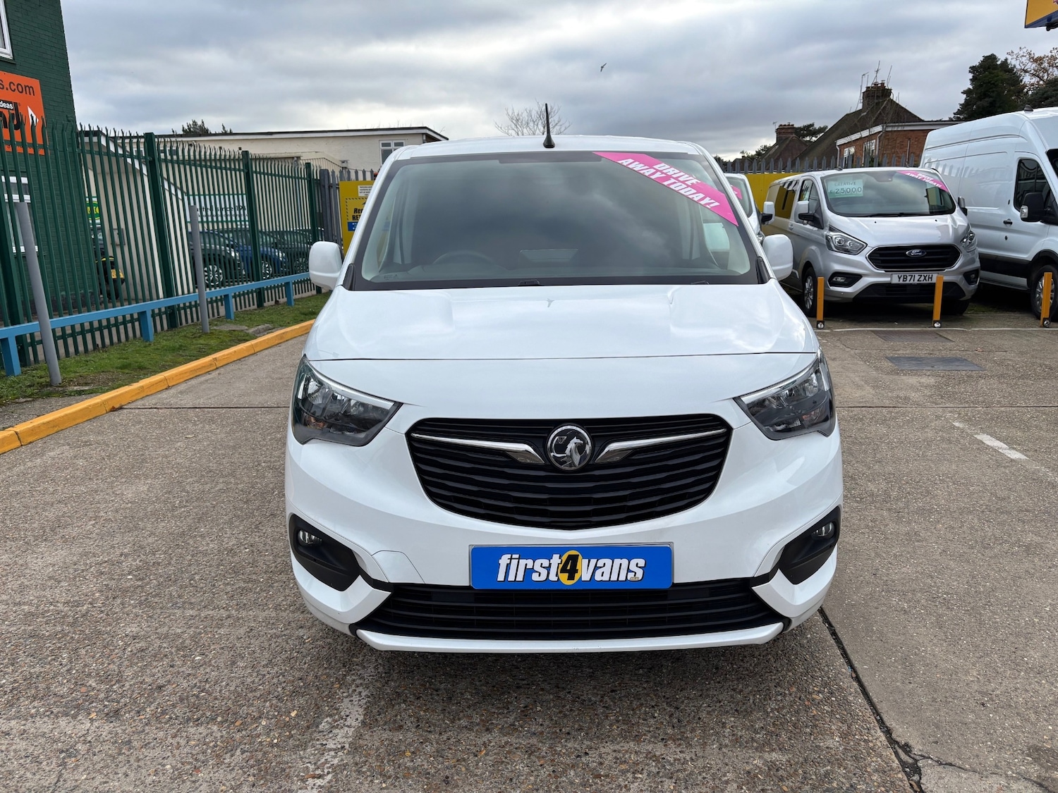 Used Vauxhall Combo 2021 for sale - 76037947: Photo 9