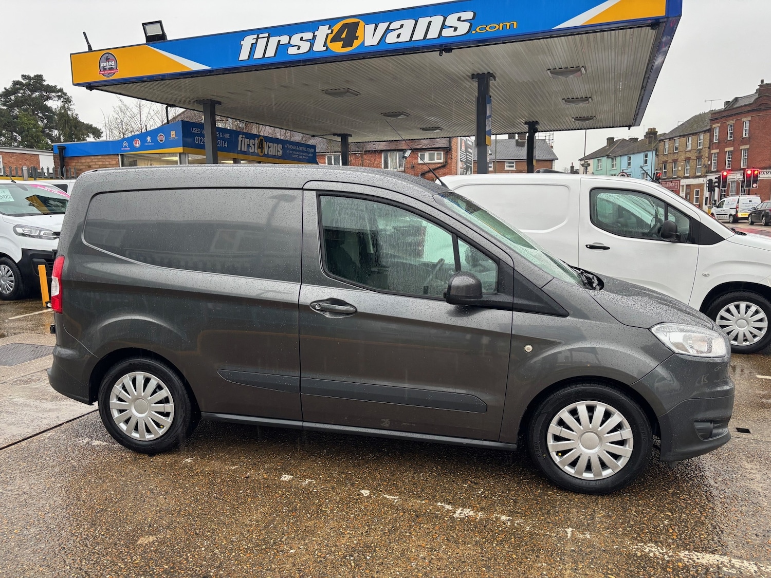 Used Ford Transit Courier 2015 for sale - 77429318: Photo 15