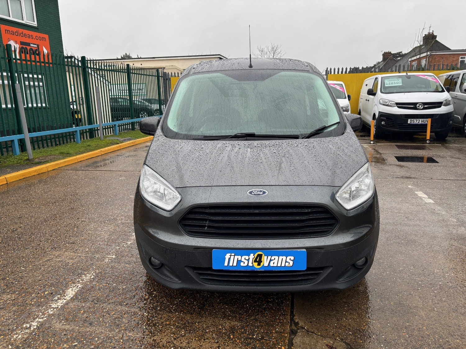 Used Ford Transit Courier 2015 for sale - 77429318: Photo 3