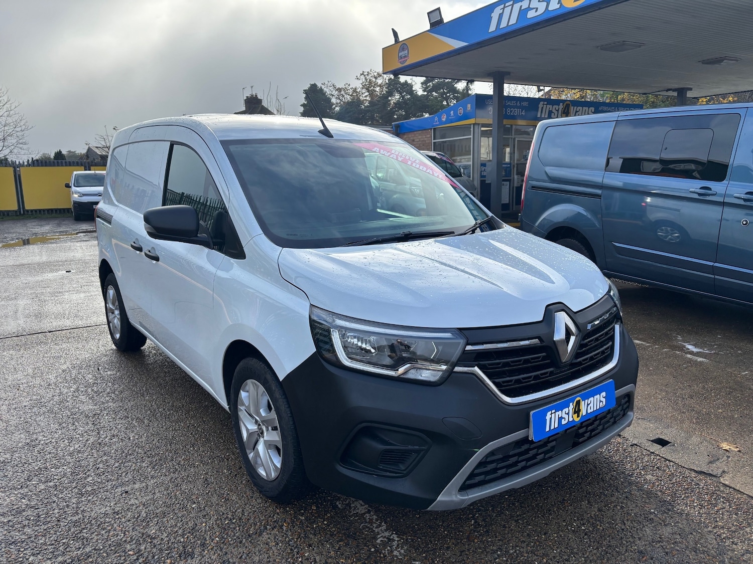 Used Renault Kangoo 2024 for sale - 76579701: Photo 1