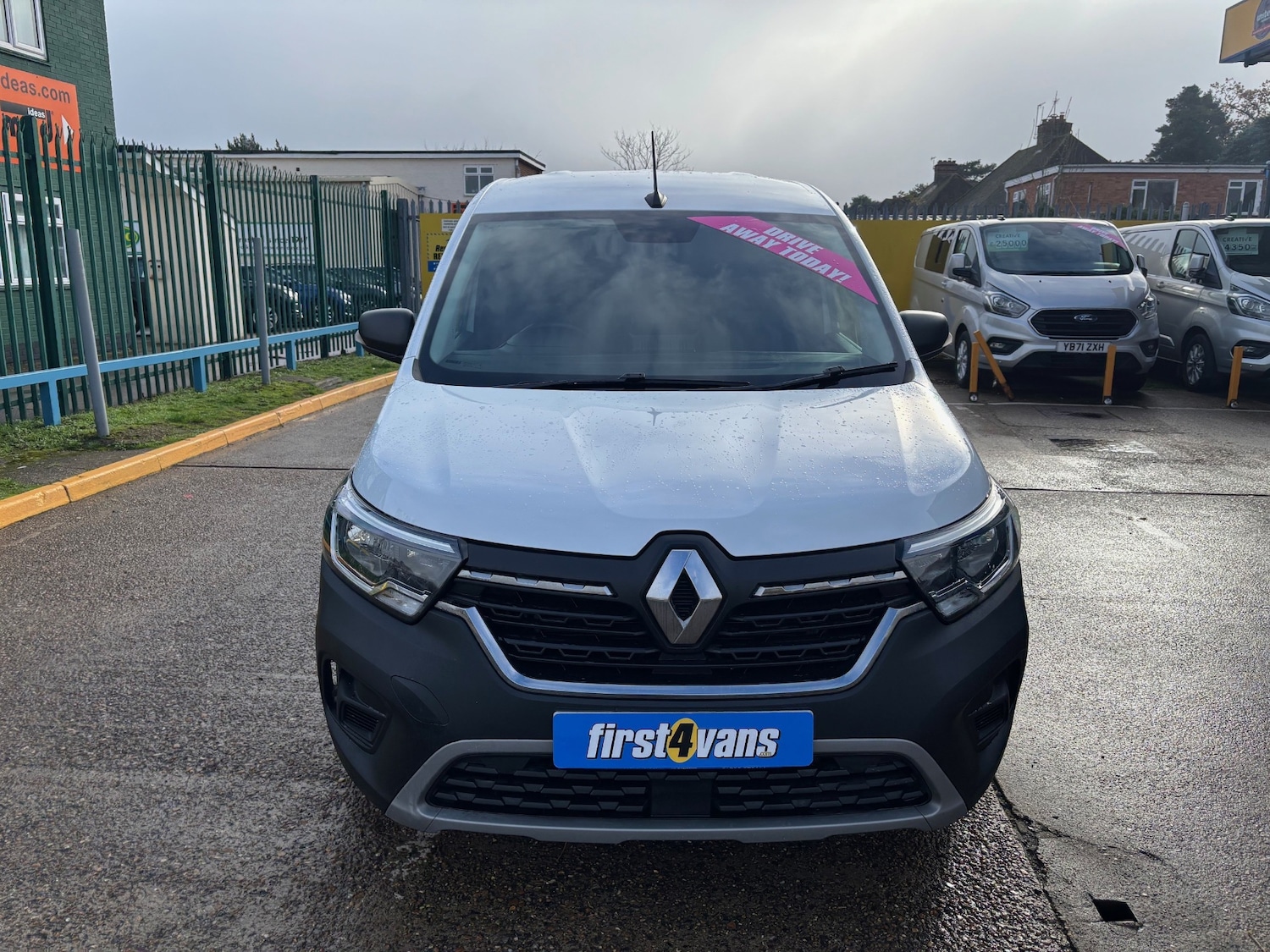 Used Renault Kangoo 2024 for sale - 76579701: Photo 16