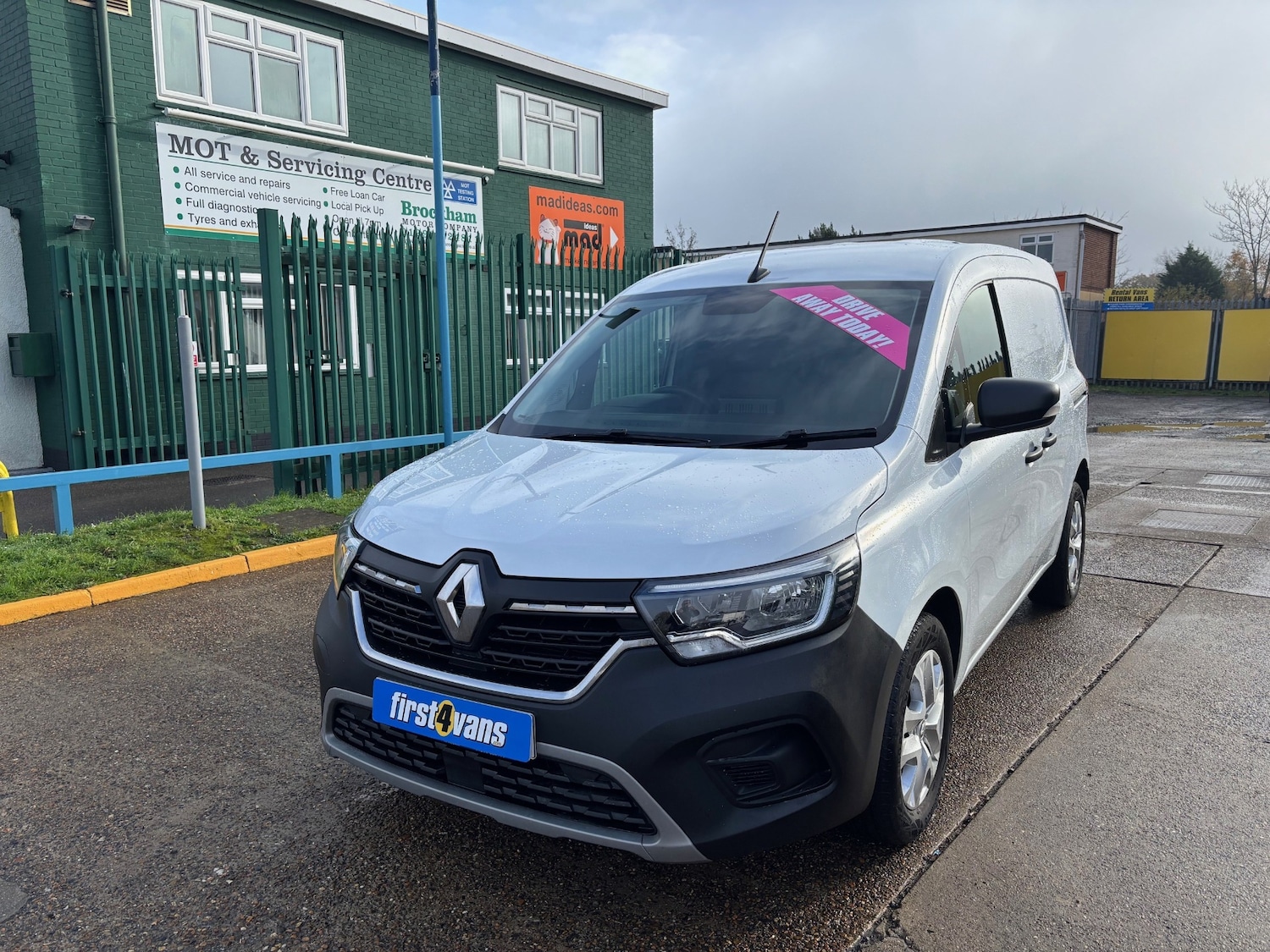 Used Renault Kangoo 2024 for sale - 76579701: Photo 17