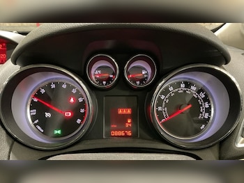 Used Vauxhall Mokka 2015 for sale - 79142316: Photo