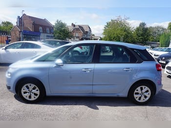 Used Citroen C4 Picasso 2015 for sale - 79846455: Photo
