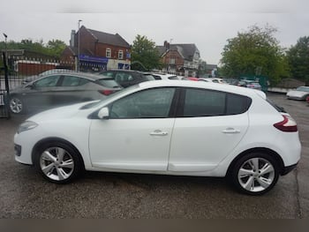 Used Renault Megane 2015 for sale - 79846453: Photo