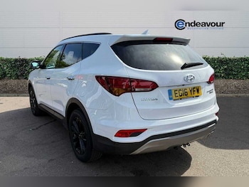 Used Hyundai Santa Fe 2016 for sale - 78411818: Photo