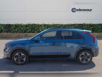 Used Kia Niro 2023 for sale - 78021544: Photo