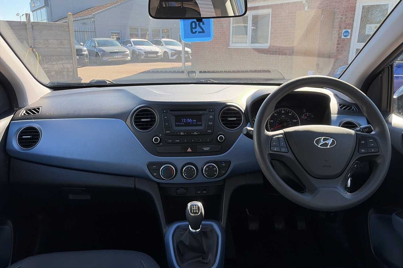 Used Hyundai i10 2016 for sale - 78021572: Photo 12