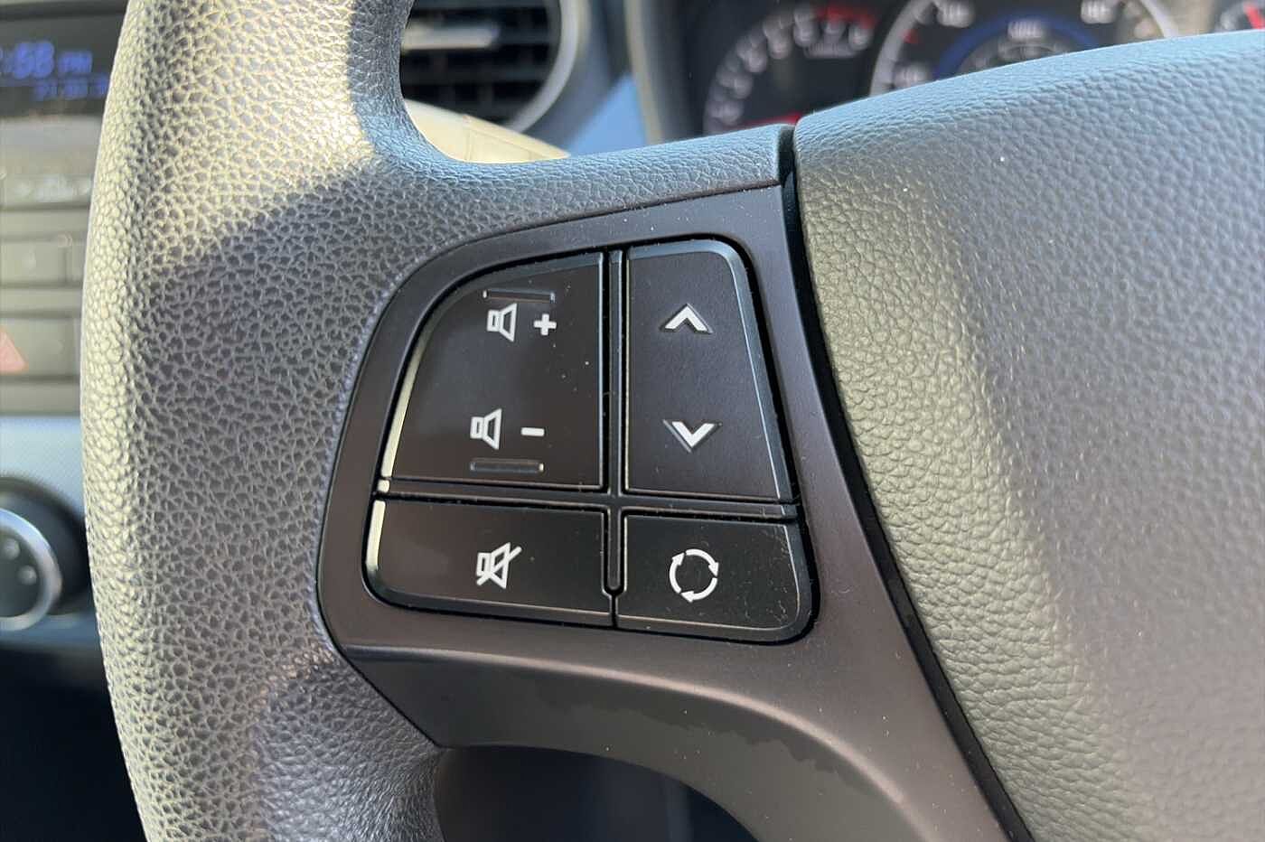 Used Hyundai i10 2016 for sale - 78021572: Photo 27