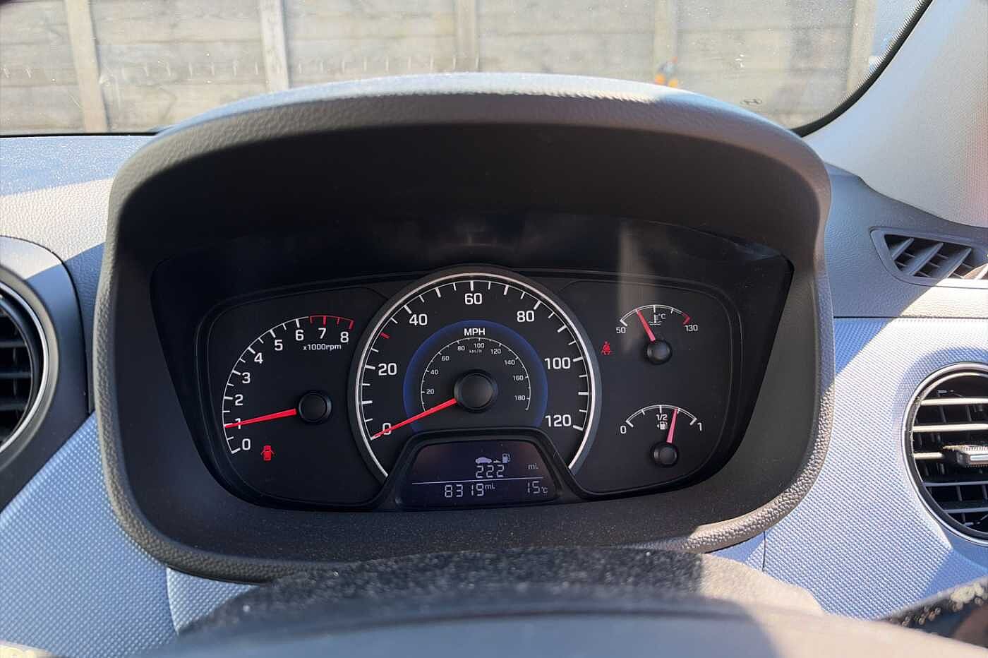 Used Hyundai i10 2016 for sale - 78021572: Photo 29