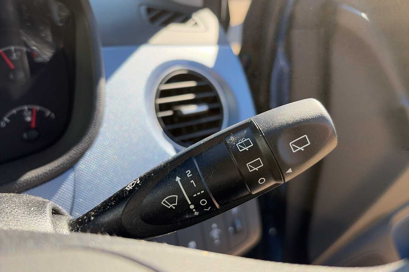 Used Hyundai i10 2016 for sale - 78021572: Photo 30