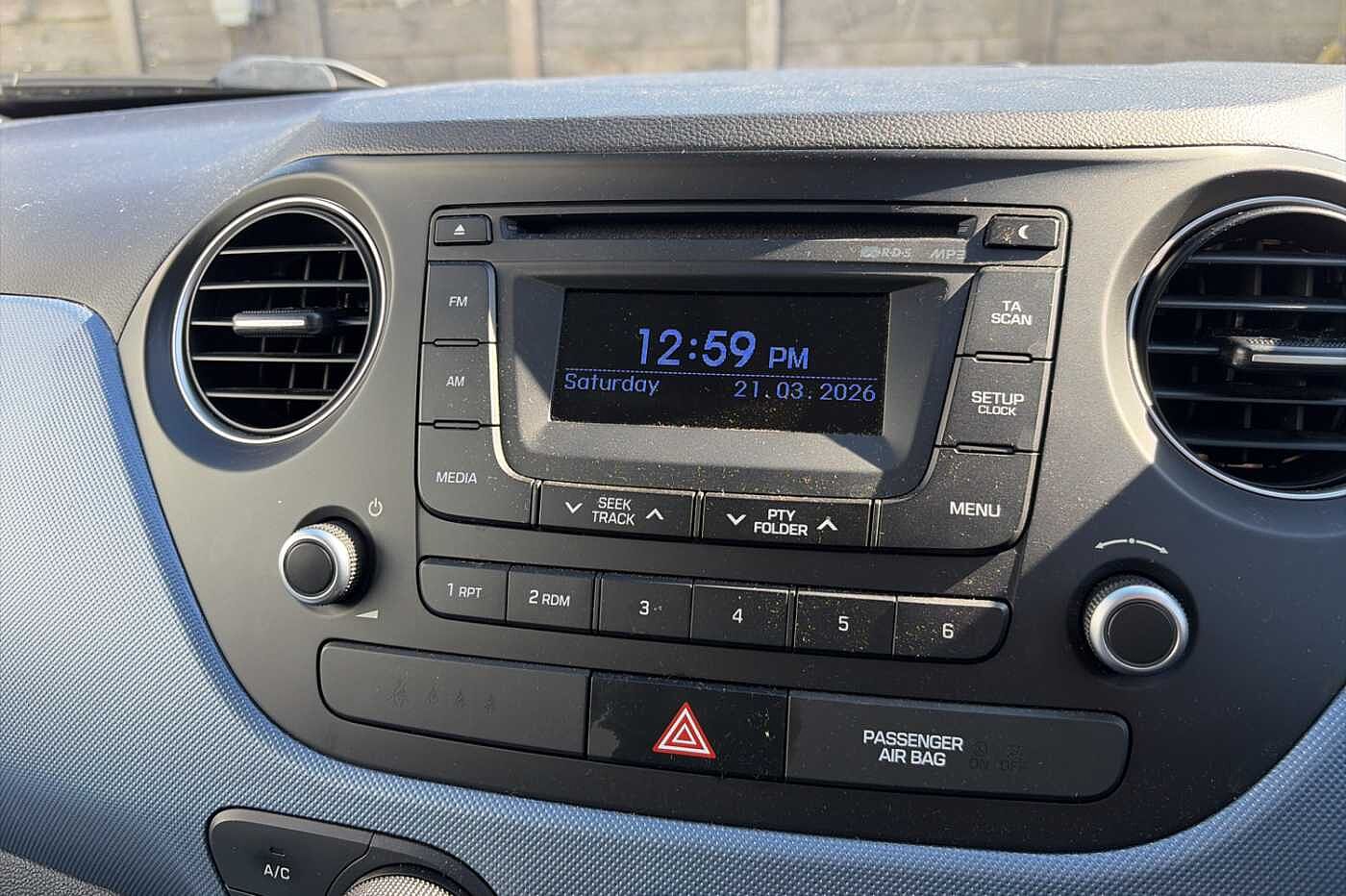 Used Hyundai i10 2016 for sale - 78021572: Photo 33