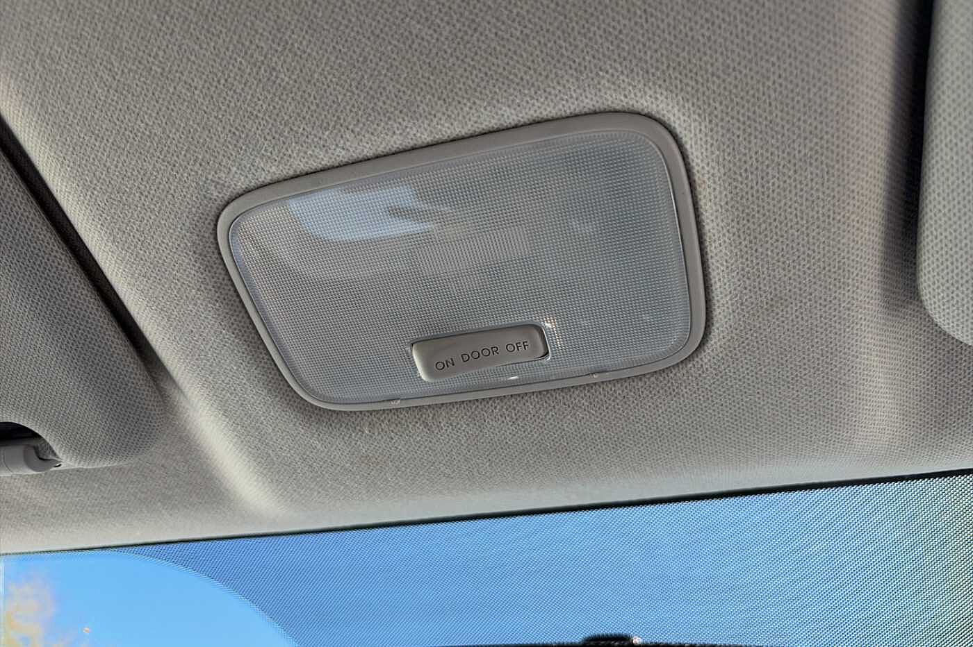 Used Hyundai i10 2016 for sale - 78021572: Photo 36