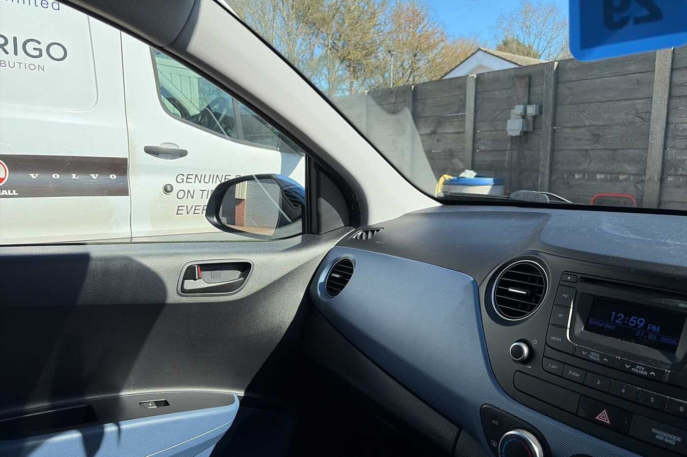 Used Hyundai i10 2016 for sale - 78021572: Photo 37