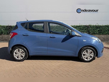 Used Hyundai i10 2016 for sale - 78021572: Photo