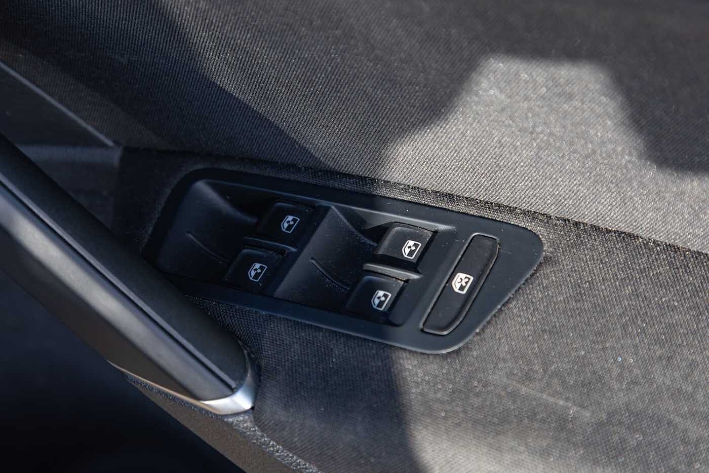 Used Volkswagen Golf 2020 for sale - 78021432: Photo 31