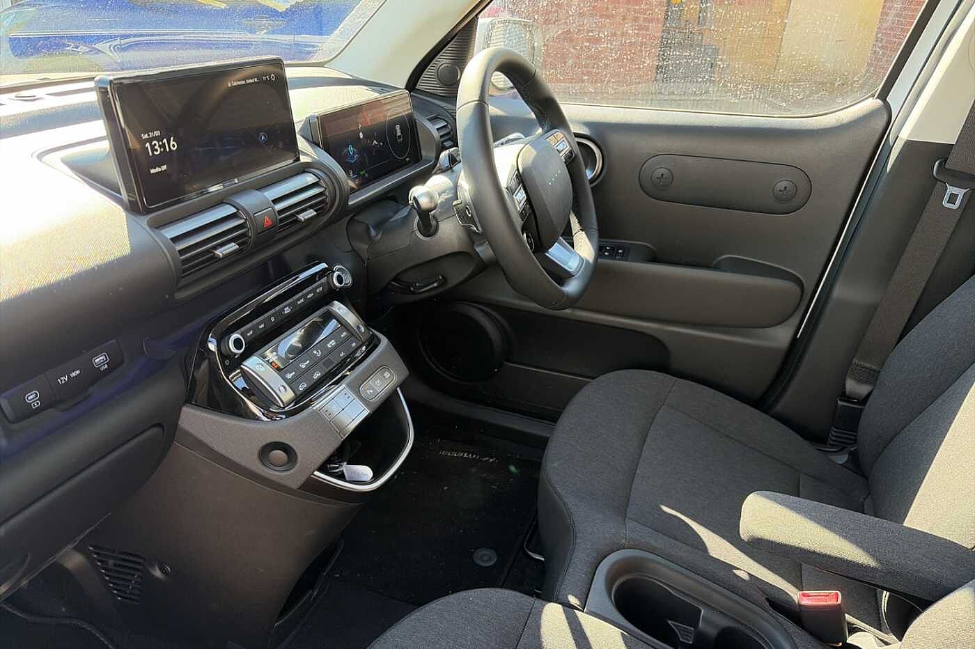 Used Hyundai Other 2025 for sale - 78021559: Photo 2