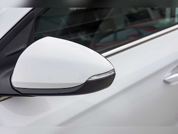 Used Hyundai IONIQ 2023 for sale - 78021518: Photo